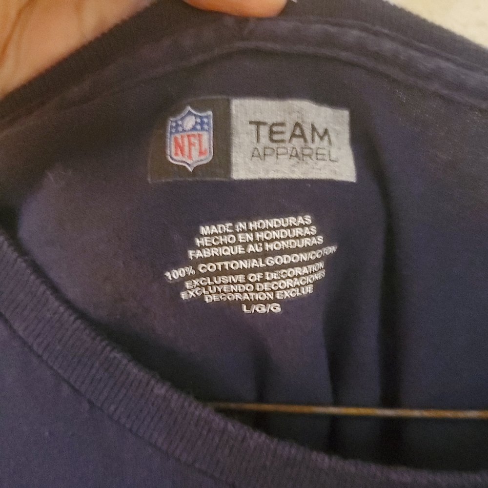 NFL PATRIOTS LONG SLEEVE GRAPHIC TEE SHIRT LARGE